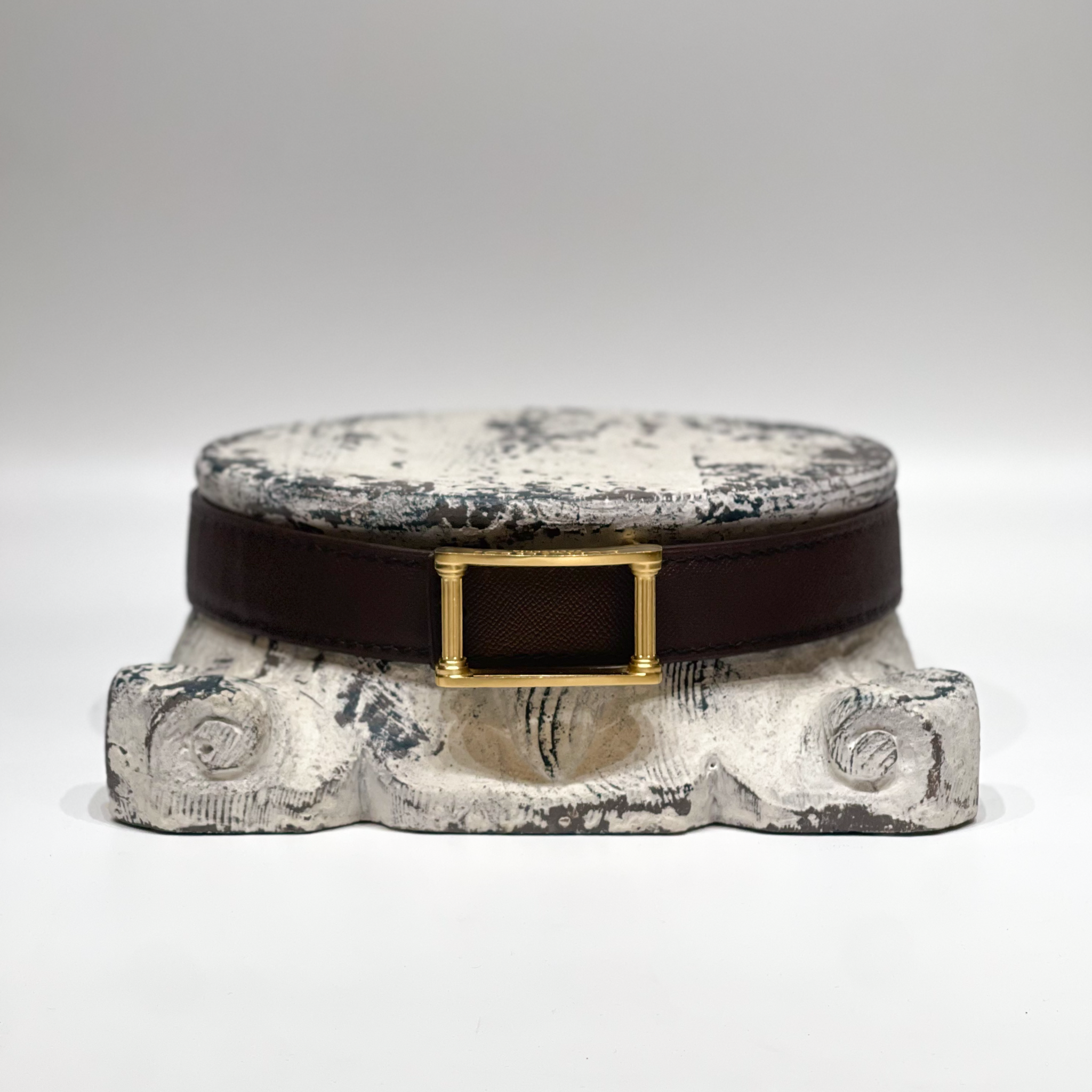 Columnas Belt handmade dual-tone black and brown leather belt with gold plated two-pillar buckle