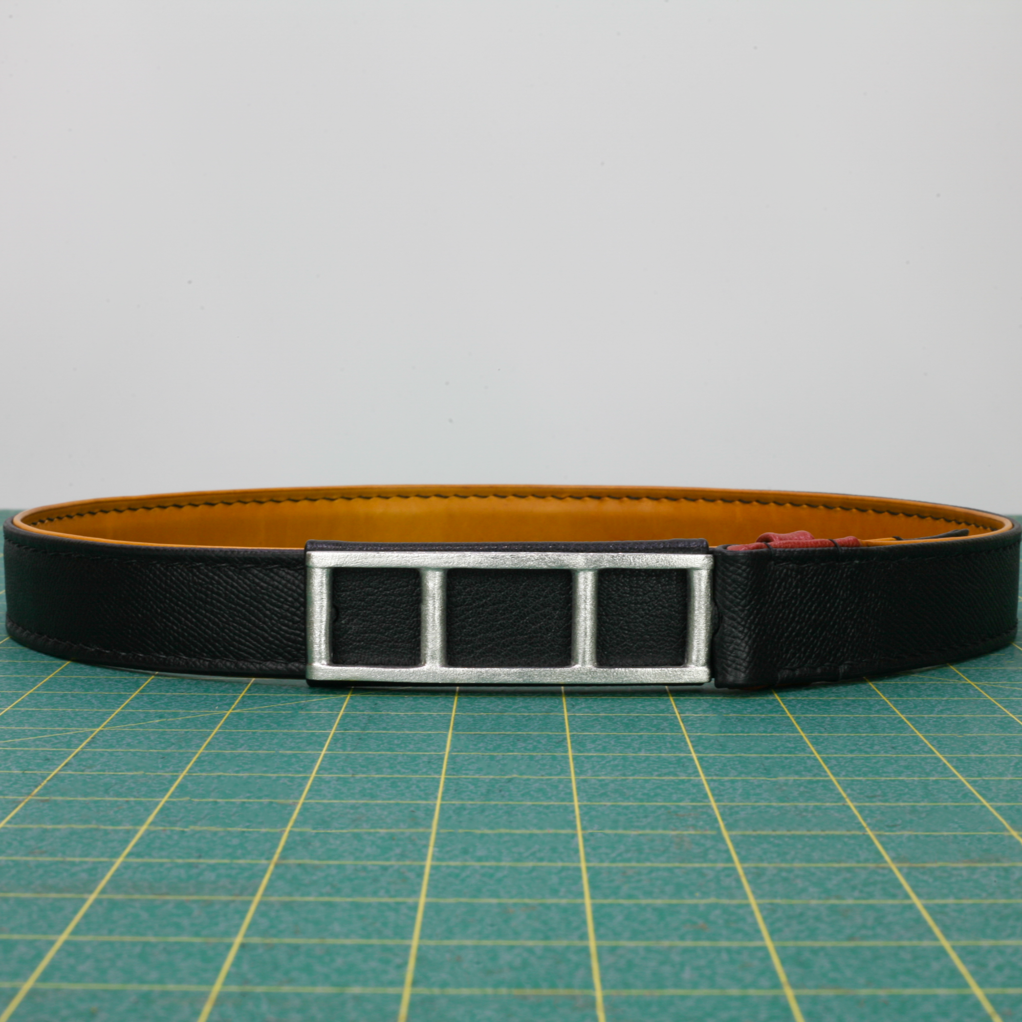 Fenes Belt